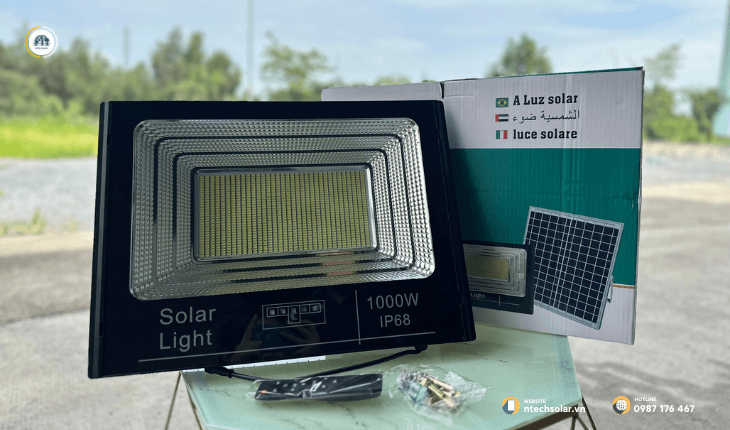 Đèn năng lượng mặt trời solar light 1000w