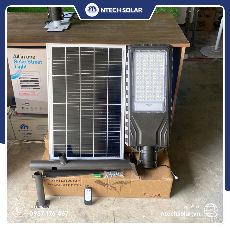 Đèn đường năng lượng mặt trời 1000W JD-L1000